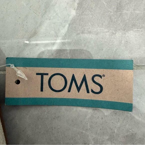 Women’s TOMS Lynette Loafer Dress Shoe Champagne Metallic Suede Leather Size 10 - Picture 13 of 15